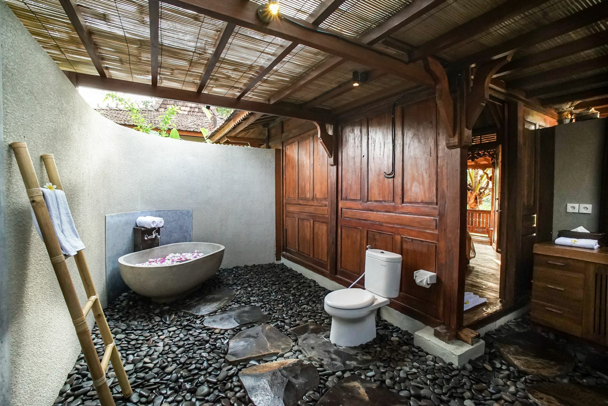 Sandana Ubud Villa Экстерьер фото